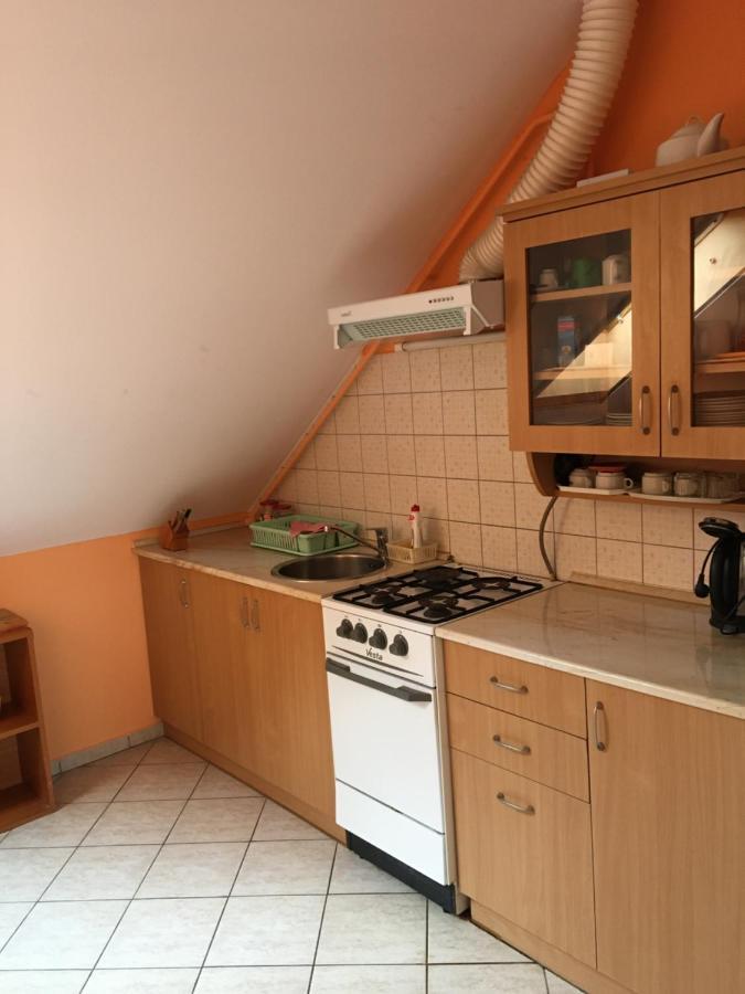 Barbara Apartmanhaz Kehidakustány Eksteriør bilde