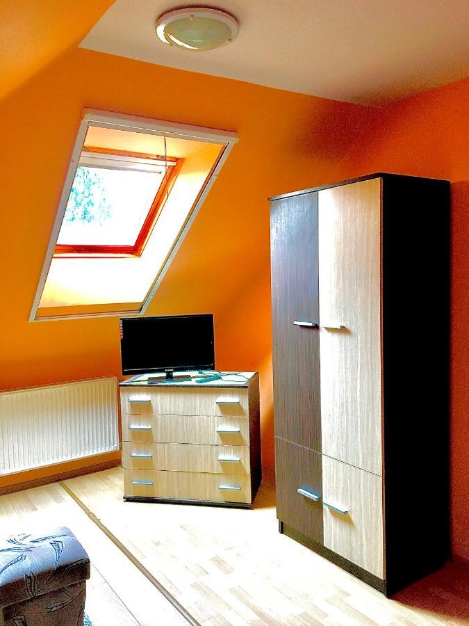 Barbara Apartmanhaz Kehidakustány Eksteriør bilde